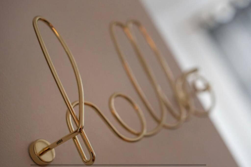 Cosy Quirky Alwaha-Arabic For Oasis Apartamento Johnstone Exterior foto